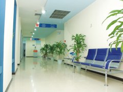 九江医大医院二楼走廊